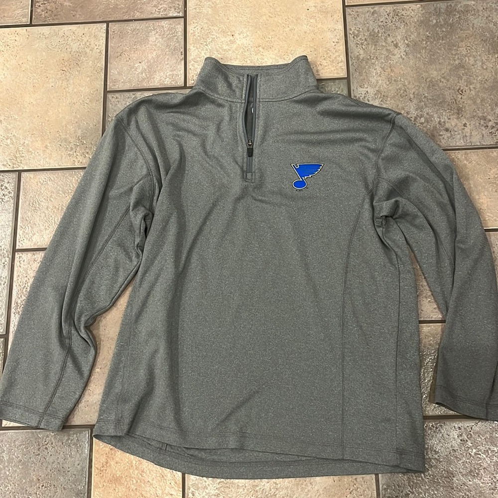 St. Louis blues hockey men’s quarter zip dry fit shirt- medium